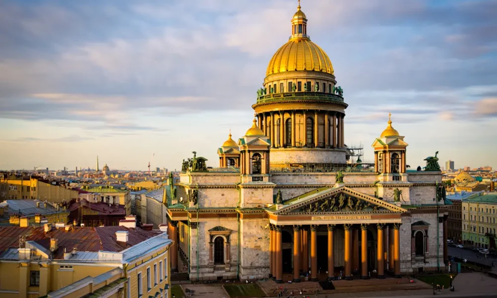 Путевки в Питер из Екатеринбурга